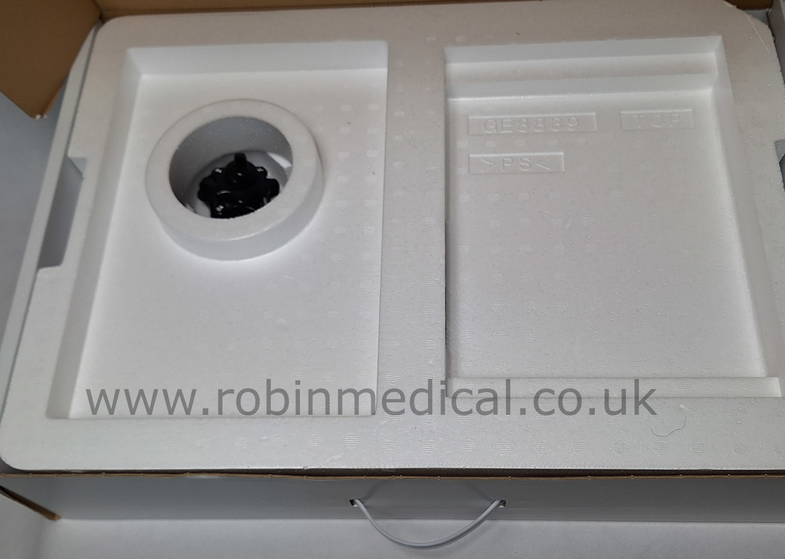 16 Olympus EVIS GIF-1T240 Video Gastroscope SN-2830410 Boxed