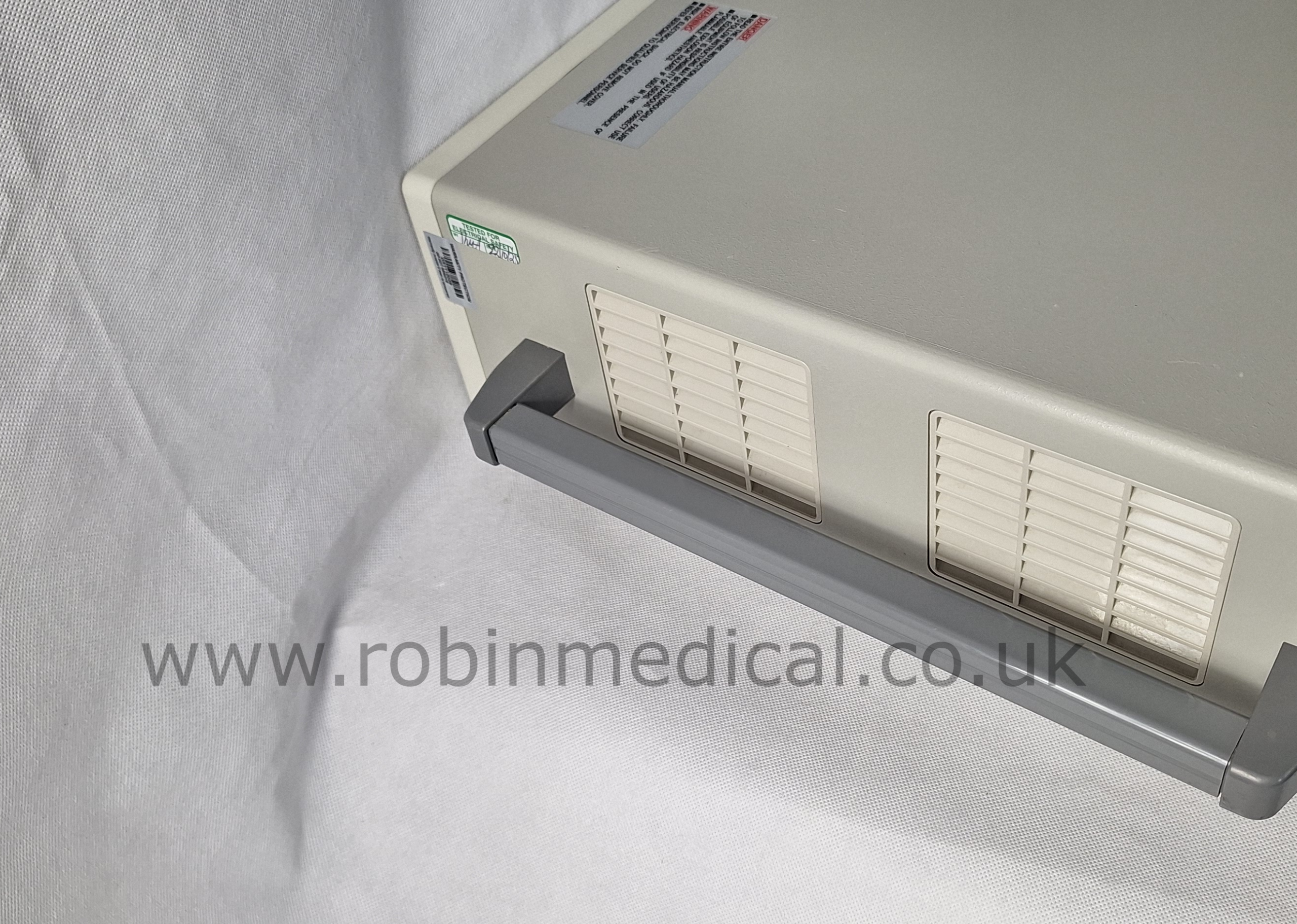 Olympus CLV-U40 Xenon Light Source Left View